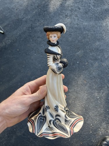 Figurine lenox tea - "tea, the