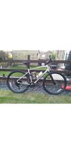 Specialized Sirrus x 3.0. 2023 Less Than 1000 Miles Excellent Condition
