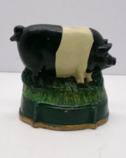 Vintage Cast Iron 4in Pig Door