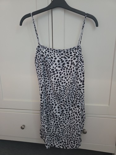 Motel size strappy - size,