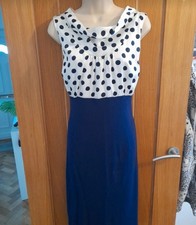 Code Dress. (new) Navy & White