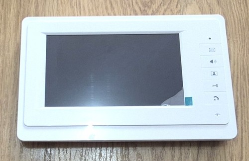 Wired video intercom system