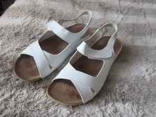 PAVERS LADIES WHITE SANDALS