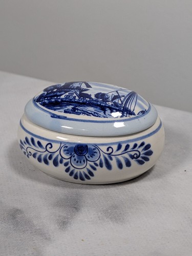 Delft ware trinket - delft,
