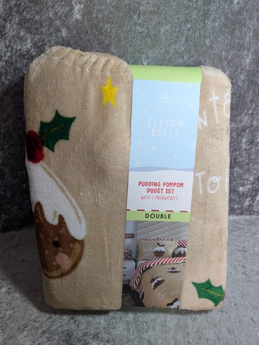 Fleecy cozy christmas pudding - fleecy,