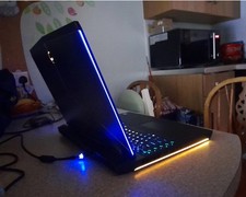 Alienware 17 R4 Gaming Laptop GTX1070 17.3" 120Hz QHD i7-7820HK 3.9Ghz 24GB RAM 