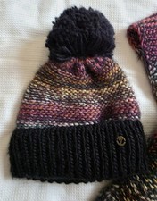 Ladies Fat Face Wooly Bobble