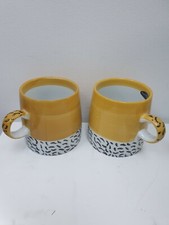 Joyye Hand Painted Mustard