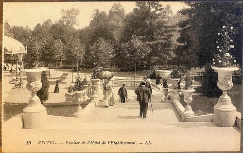 Vtg french postcard - vtg, vittel