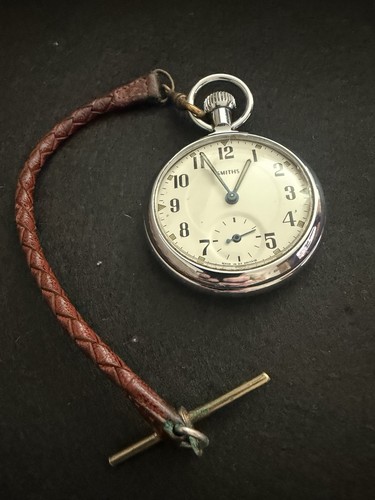 Vintage metal gents smiths - metal,