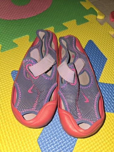 Nike pink purple - nike, water