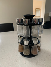 Cole & Mason - 16 Jar Herb & Spice Rack Carousel empty