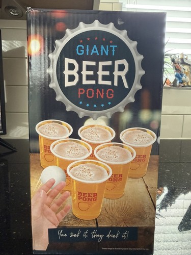 Giant beer pong - pong,