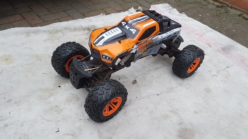 Monster truck off - truck, road