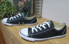 Women's Black Converse Dainty Ox Plimsolls Low Top Shoes / Trainers Size UK 5.5