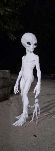 Gray alien figurine 3foot tall - gray,