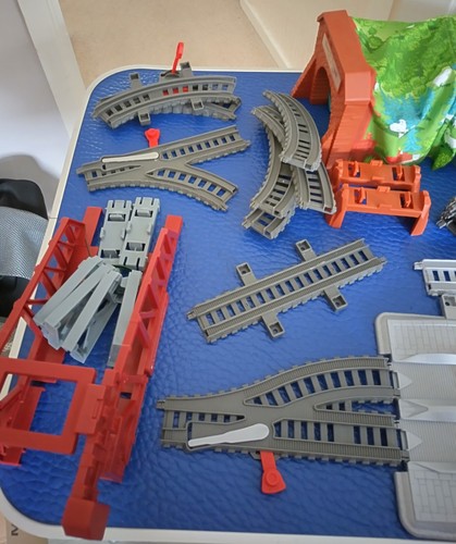 Thomas friends talking - &,