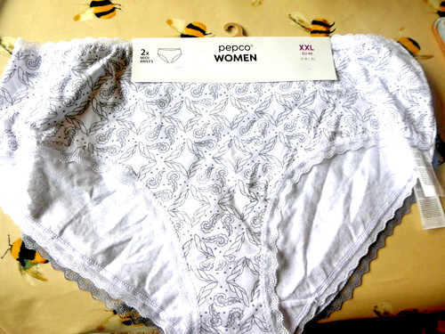 Ladies brand new - brand, 2