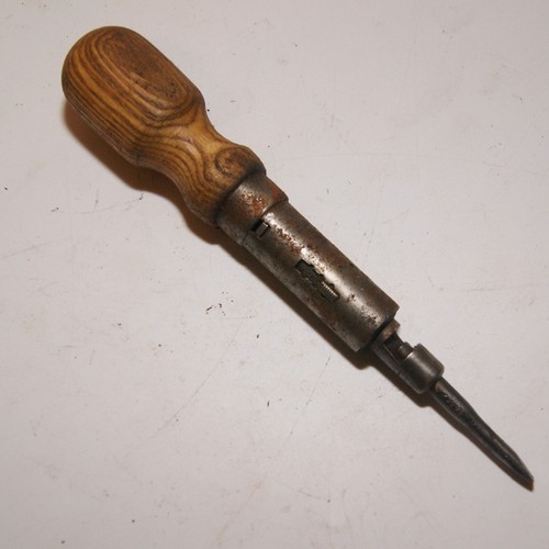 Vintage wooden handle - handle, ratchet