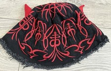 DROP DEAD DEVIL HORNS BUCKET HAT BNWOT