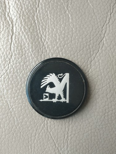 Vauxhall griffin round - vauxhall, badge