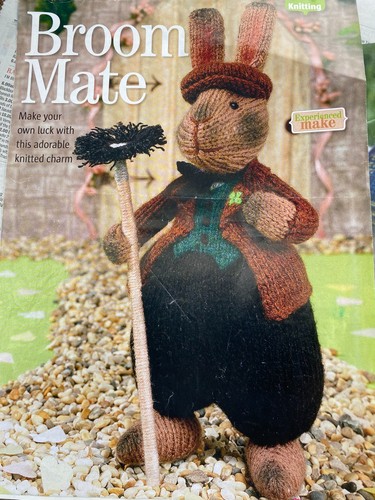 Alan dart toy knitting pattern - dart,