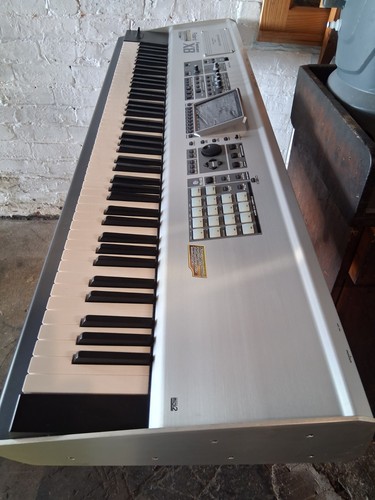 Roland fantom audio track - roland,