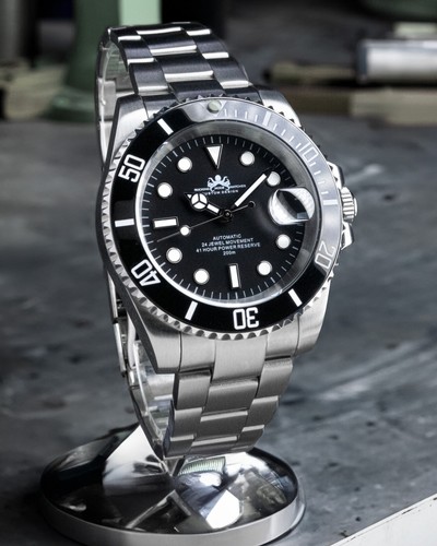 40mm black sub sapphire - 40mm,