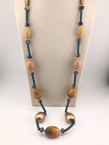 Fat face long bead - face,
