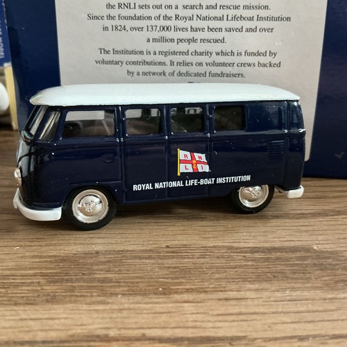 Lledo royal national lifeboat - lledo,