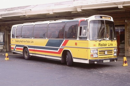 Alder valley wjm813t - alder, bus