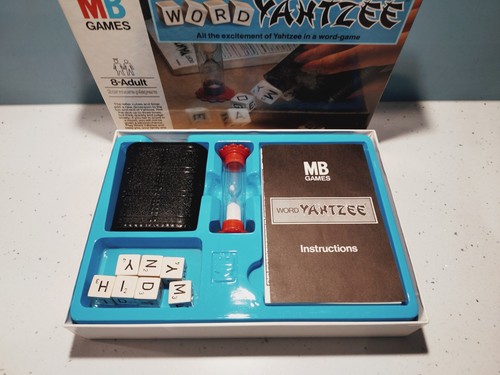 Yahtzee classic word game 1981 - yahtzee,