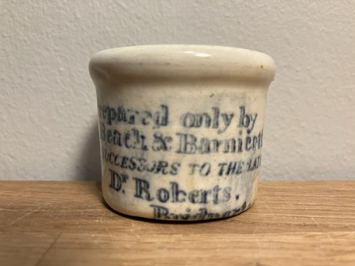 Antique ointment pot - ointment, poor