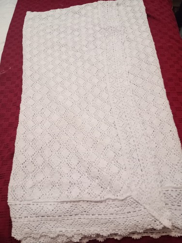 White crochet tablecloth - white, 68