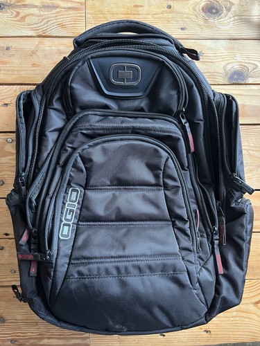 Ogio black renegade - ogio,
