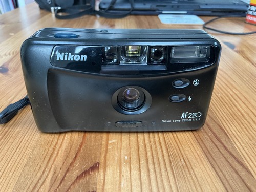 Nikon 220 35mm - af,