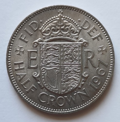 Half crown coin 1967 - crown,