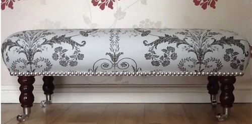 New footstool laura - a,