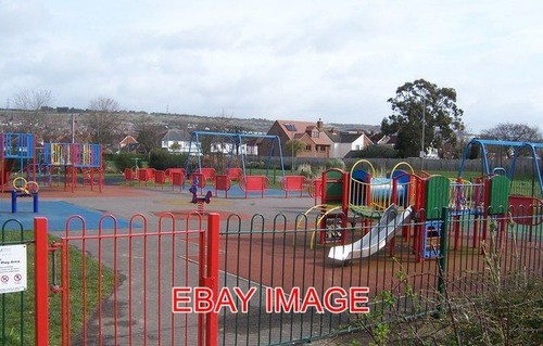 Photo play ground - , ground-portchester