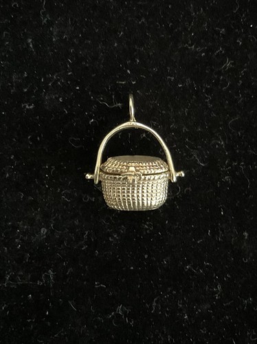 Vintage nantucket basket - nantucket,