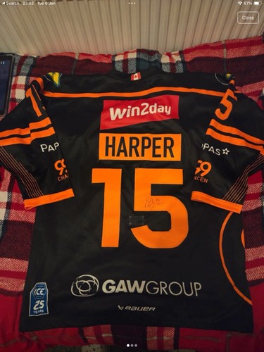 Game worn hockey jersey - worn,