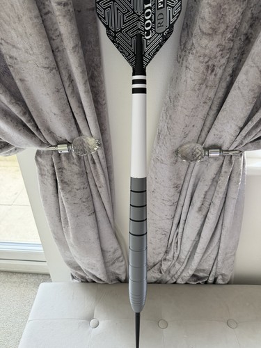 Luke humphries giant dart - luke,