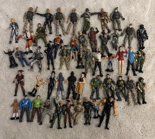 Large vintage action figures - large,