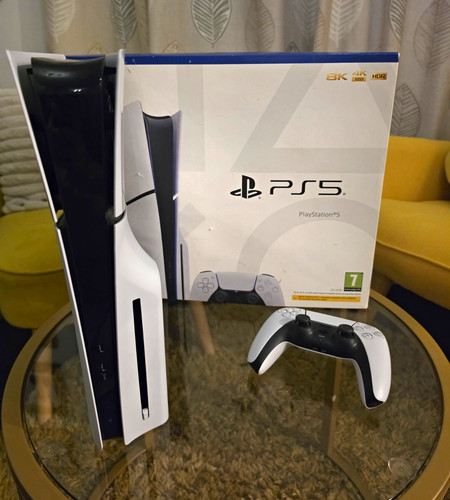 Sony playstation ps5 - 5,