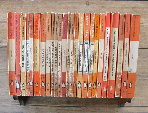 Vintage orange penguin - 25,