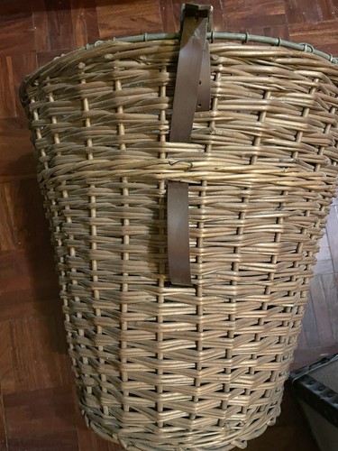 Vintage wicker cat carrying - wicker,