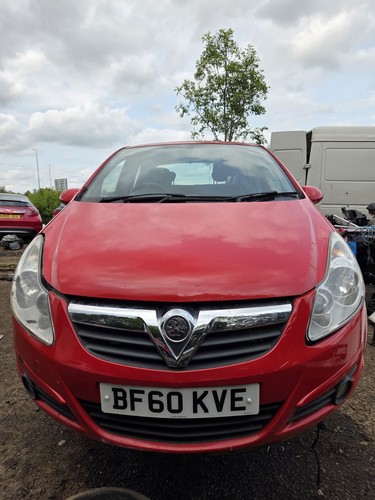 Vauxhall corsa breaking 5 - vauxhall, d
