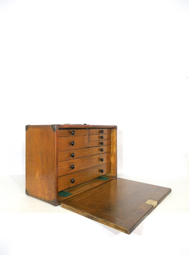 Moore wright - &,