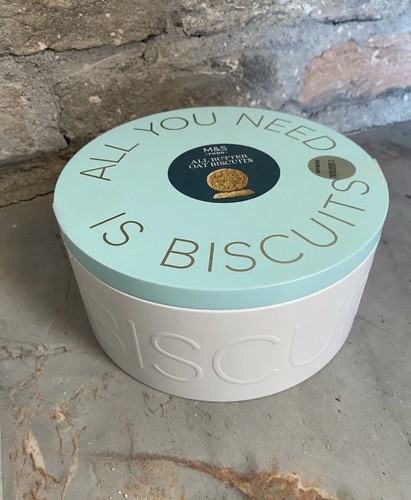 Biscuit tin all you - -,