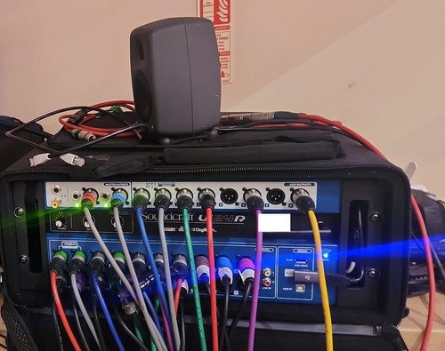 Soundcraft ui24r digital rack - soundcraft,